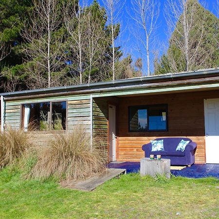 Freestone Cabins Manapouri Extérieur photo
